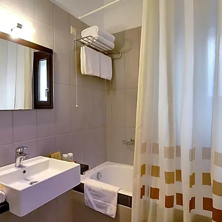 Byzantinon Hotel 3*