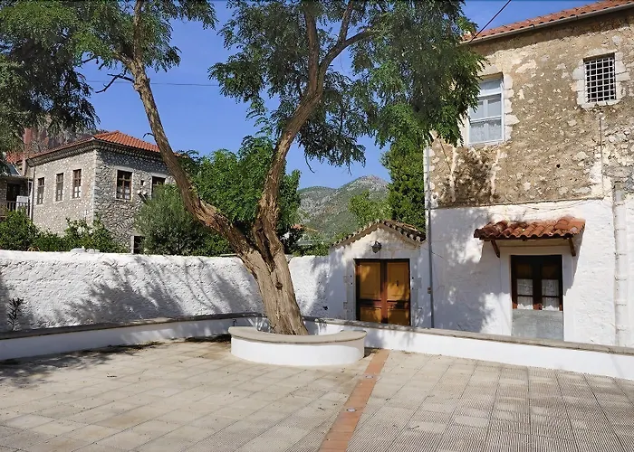 Byzantinon 3* Poúlithra