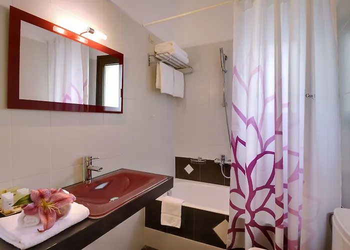 Byzantinon Hotel 3*