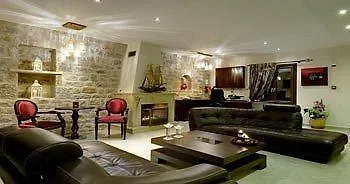 Byzantinon 3* Poúlithra